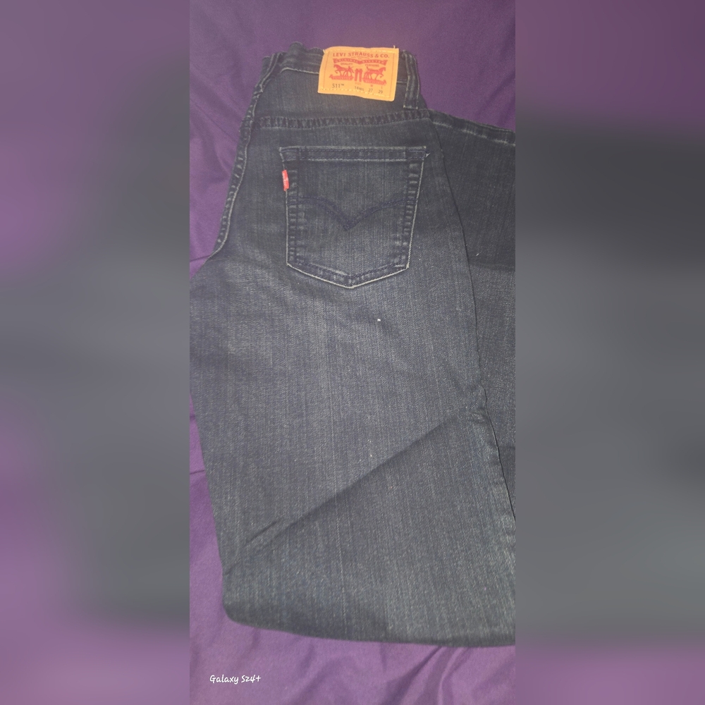 Levi's Dark Wash Jeans ne without tags (big boy)